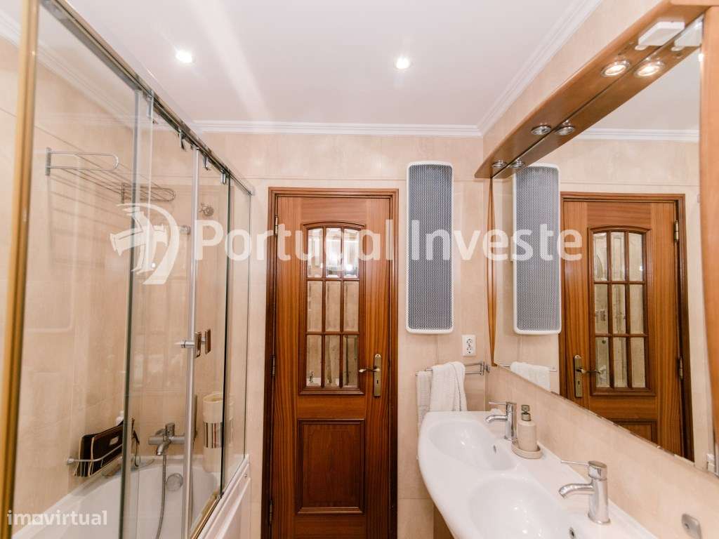 Excepcional apartamento de 4 assoalhadas na Cova da Piedade - Almada-22