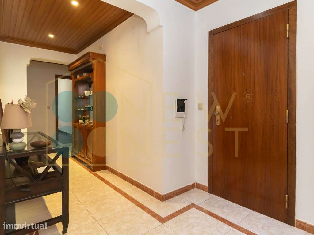 Apartamento T4 com 150m2 junto à Estrada das Machadas | Setúbal-12