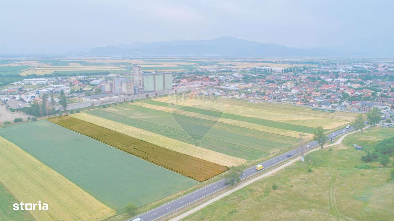 Teren intravilan de vânzare în Codlea, iesirea spre Sibiu-1