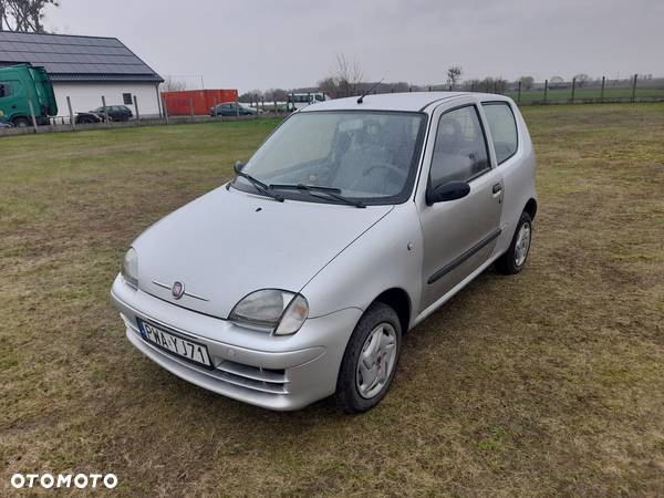 Fiat 600 Classic - 1