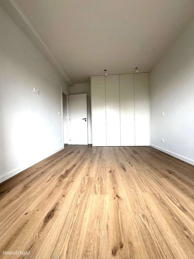 Apartamento T 3 Junto ao Centro da Cidade-9
