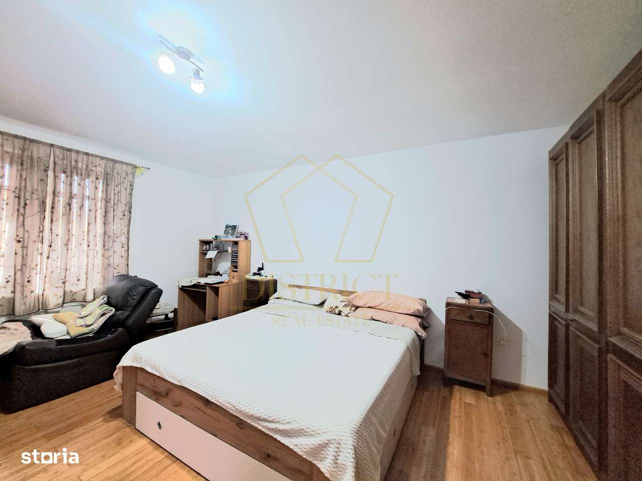 Casa individuala spatioasa, renovata total pe parter I Recas | COM 0% - Imagine principală: 3/20