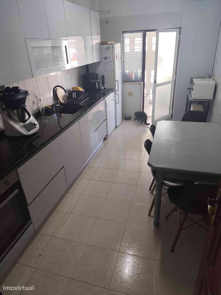 Apartamento, 84 m², Tomar (São João Baptista) e Santa Maria dos Olivais - Grande imagem: 5/24