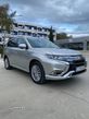 Mitsubishi Outlander - 7