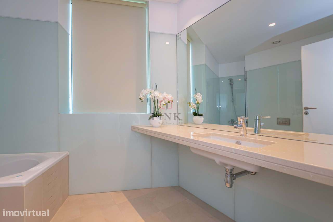 Apartamento Mobilado -  T4 no Plaza Madeira - Funchal-28