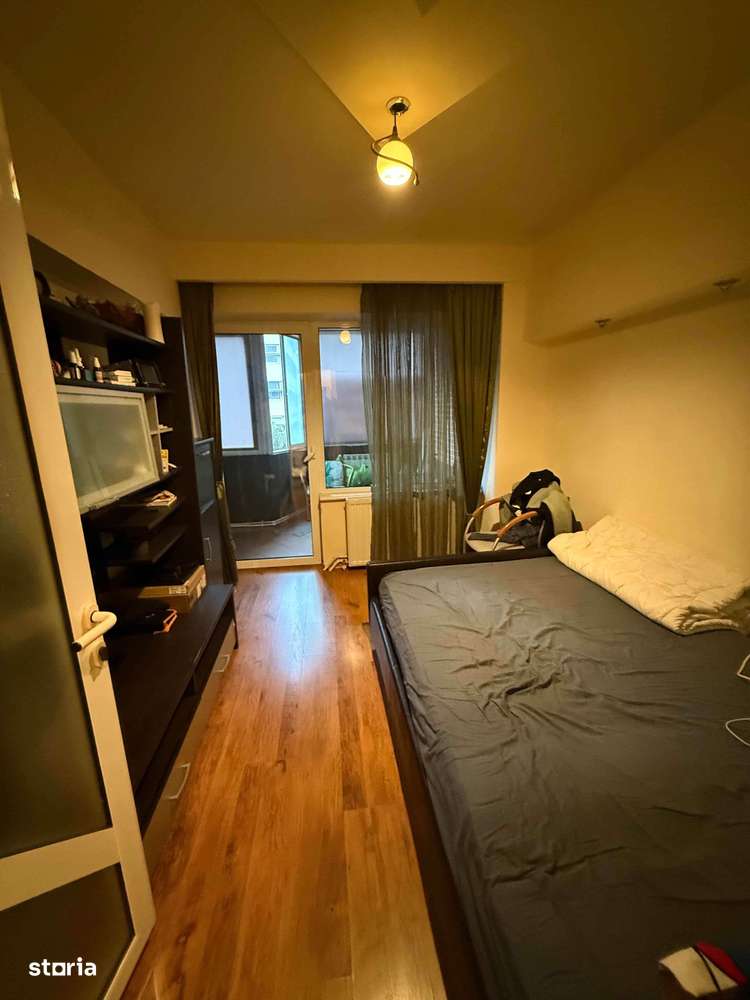 De vânzare apartament 3 camere zona Calea Călărașilor-Tribunal-6