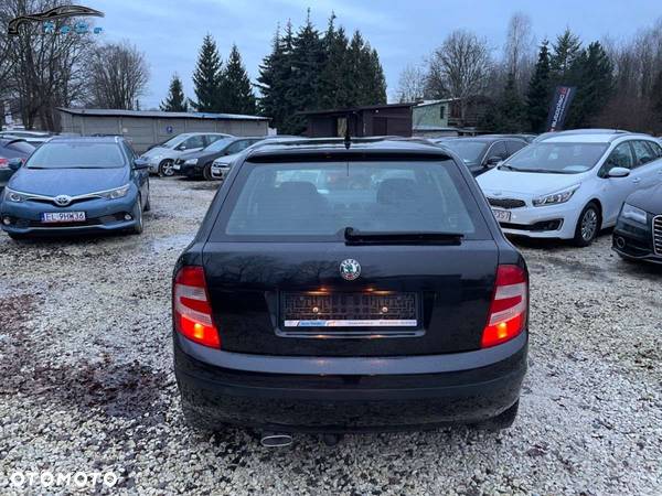 Skoda Fabia 2.0 Sportline - 10