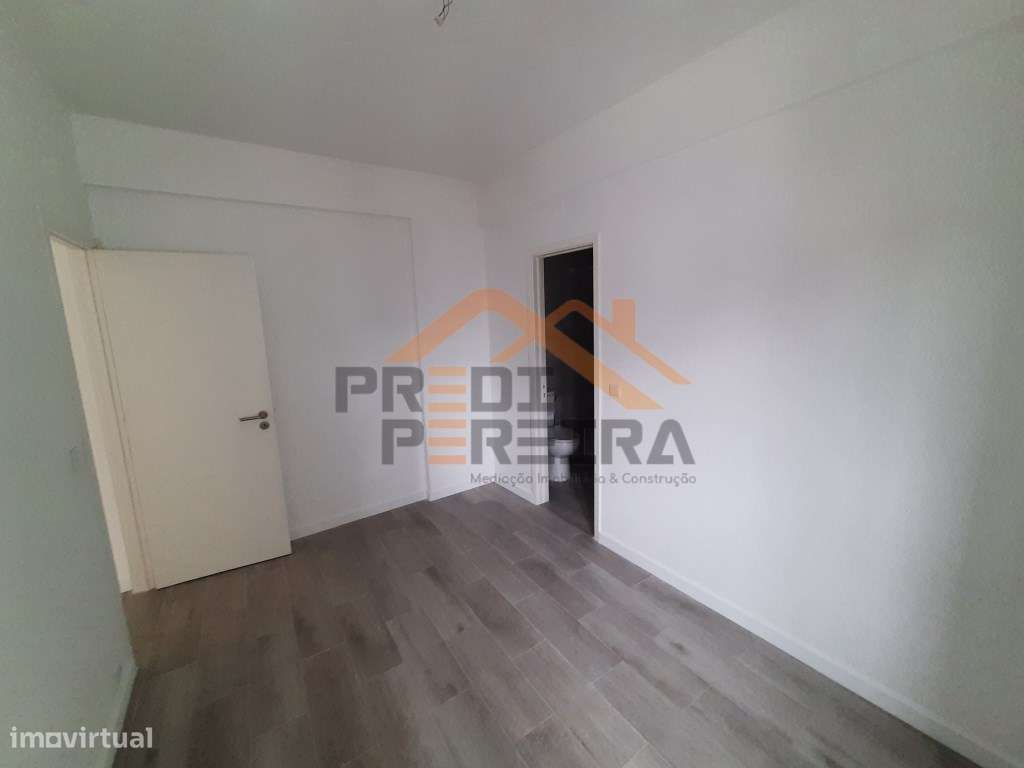 T1 na Reboleira - Amadora | Oportunidade imperdível! - Grande imagem: 5/16