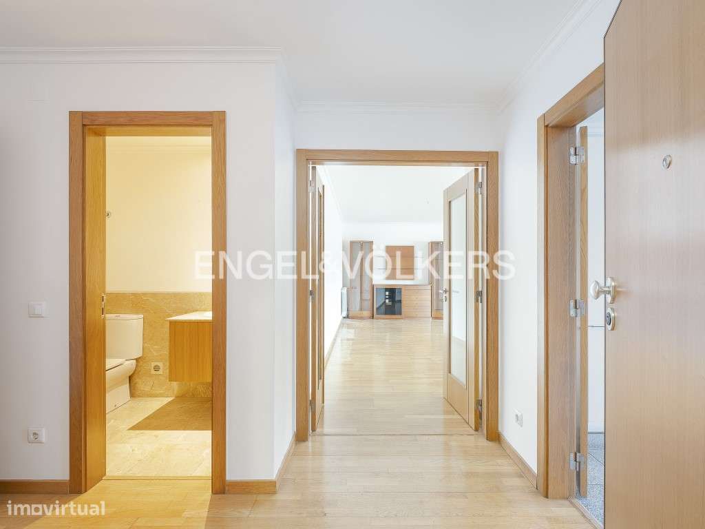 T3 em Benfica com Terraço e Garagem - Grande imagem: 5/39