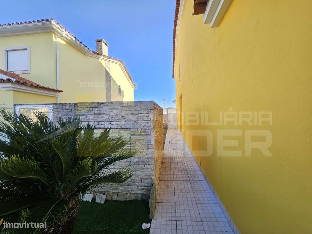 Moradia geminada T3 com piscina, terraço e garagem na Silveira, Tor...-36