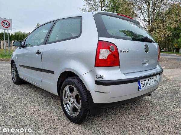 Volkswagen Polo 1.2 12V Highline - 12