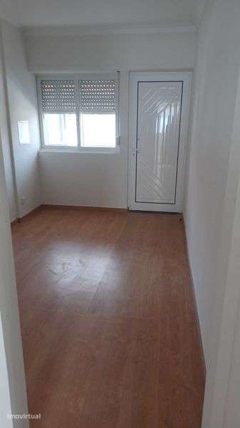 T2+1 - andar moradia - Grande imagem: 5/10