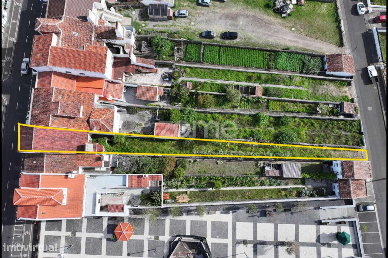 Moradia com Projeto para 4 apartamentos + 1 Espaço comercial - Grande imagem: 4/6