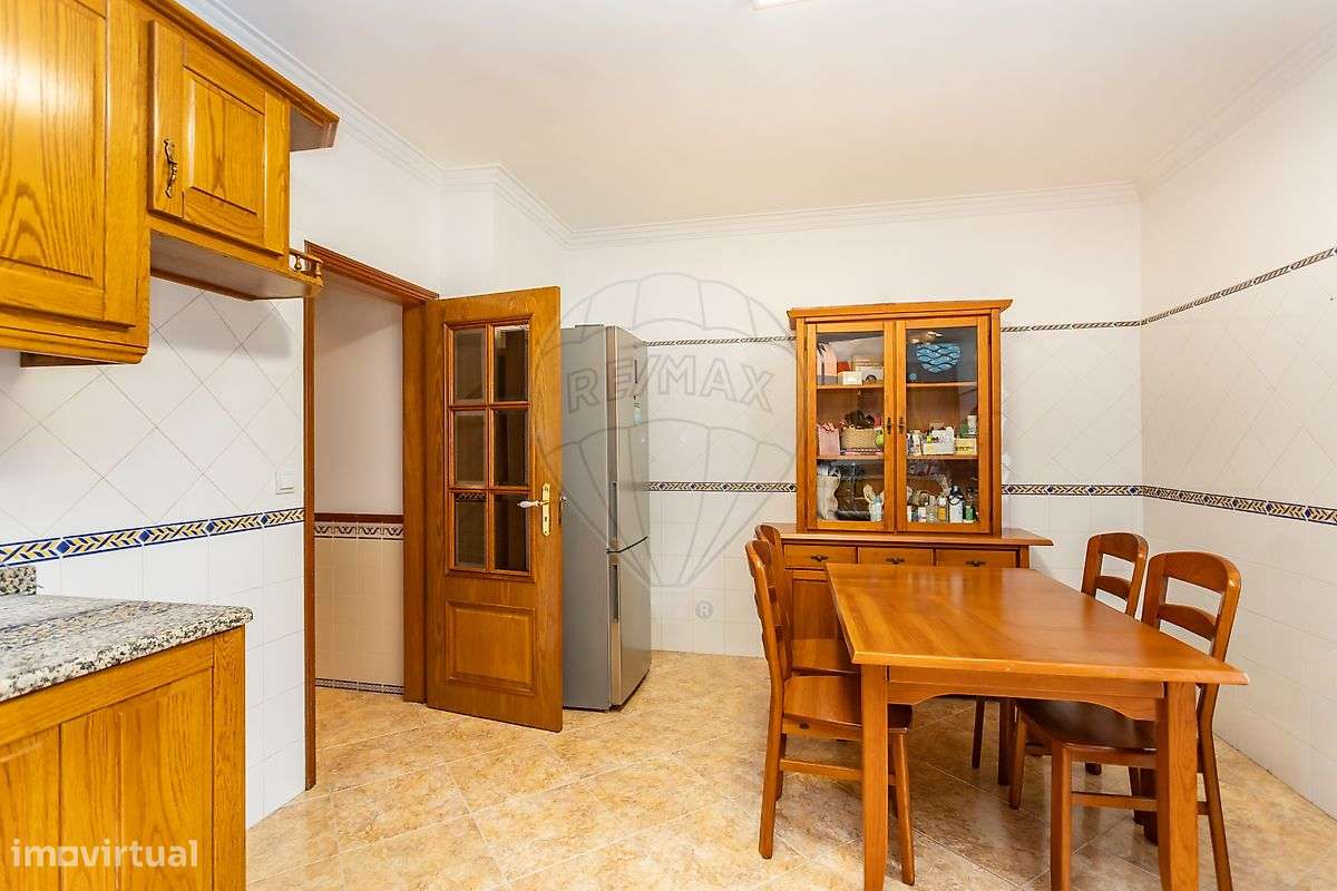 Moradia T3 para venda-8