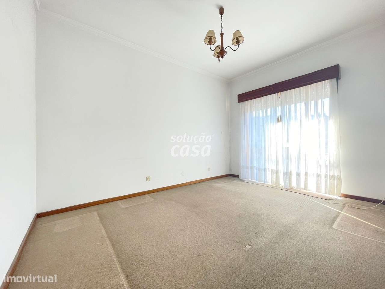 Apartamento T3 com Lugar de Garagem, localizado a 650 metros da Estaçã-15