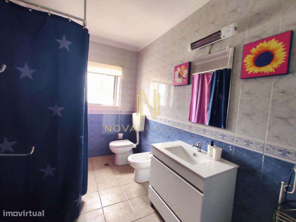 Moradia T6 - Alcanede, Santarém com licença para ALOJAMENTO LOCAL-15