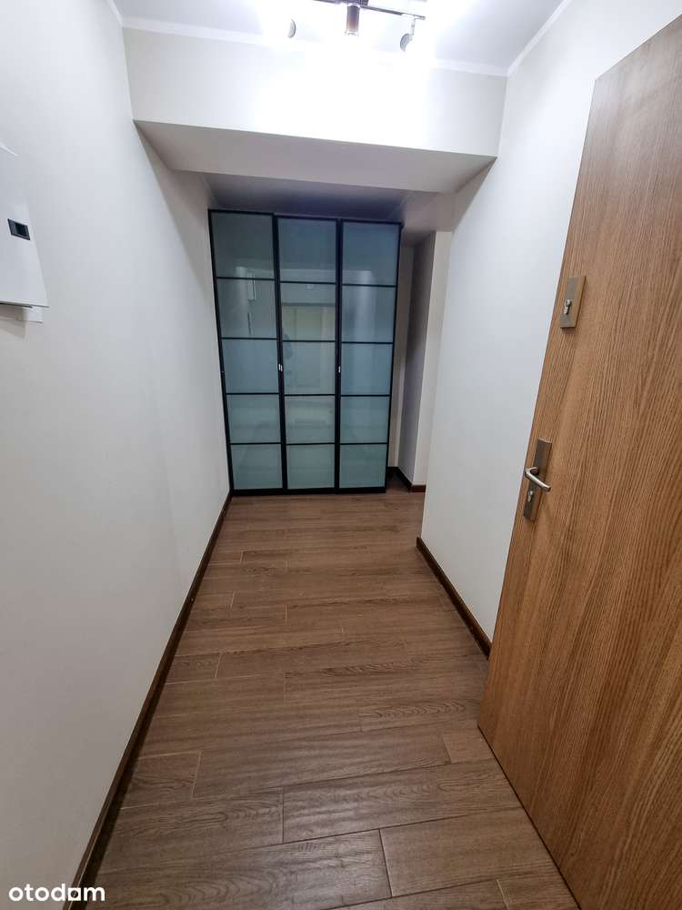 Przestronne mieszkanie 2 pokojowe z balkonem - ul. Milczańska 1-15