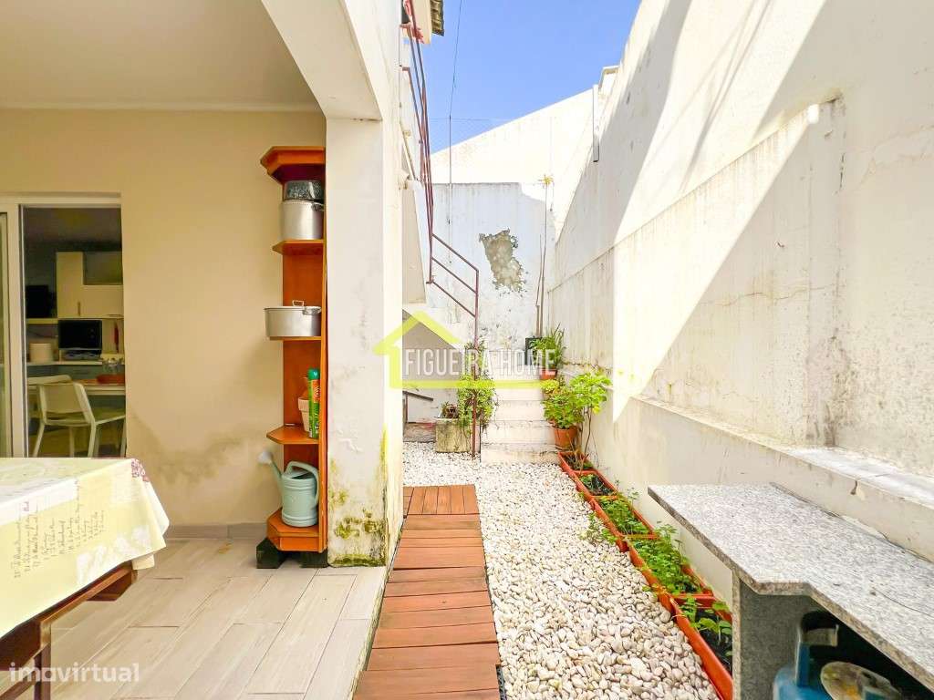 Moradia com Potencial para 2 Habitações | São Pedro, Figueira da Foz-15