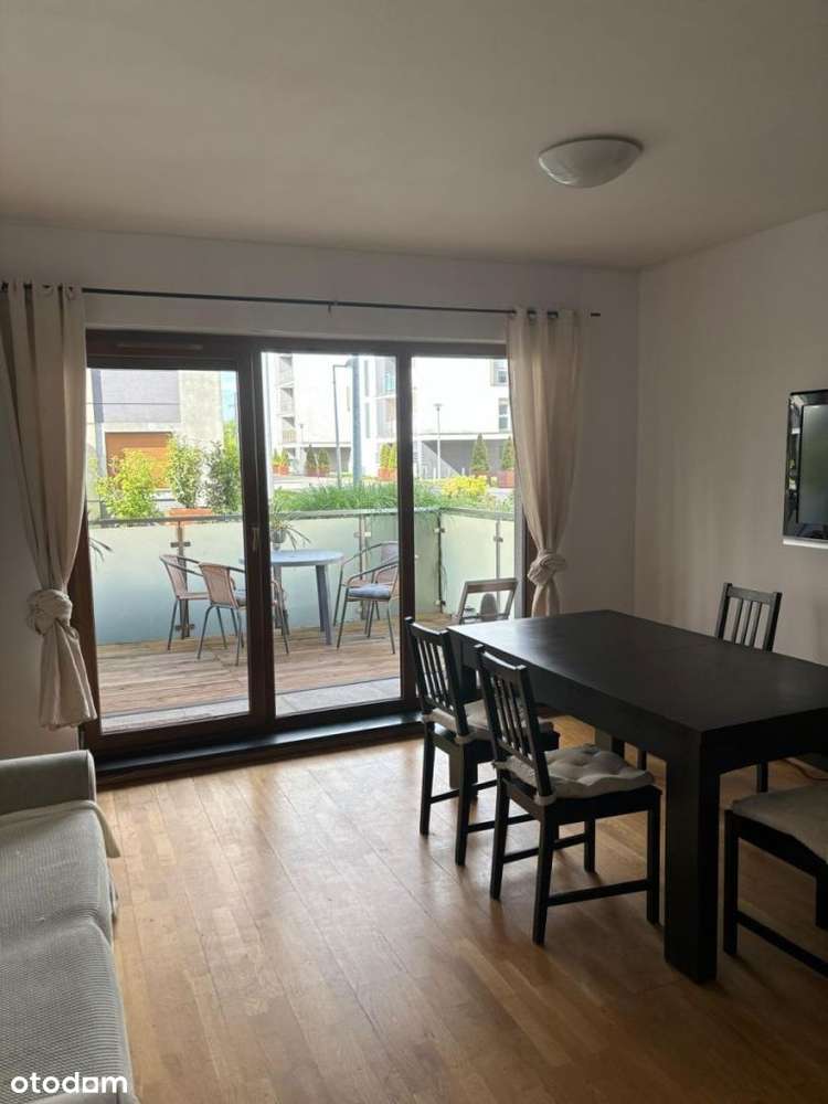 Mieszkanie 4-pok na Podolanach z tarasem!-0