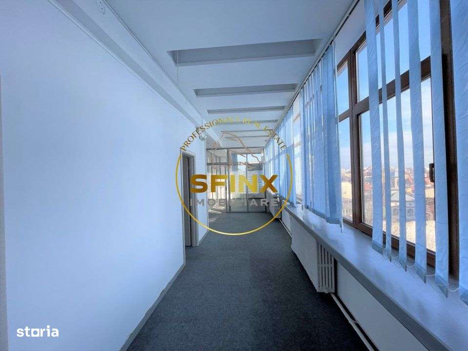 Cladire multifunctionala birouri/productie Universitate - Imagine principală: 2/6