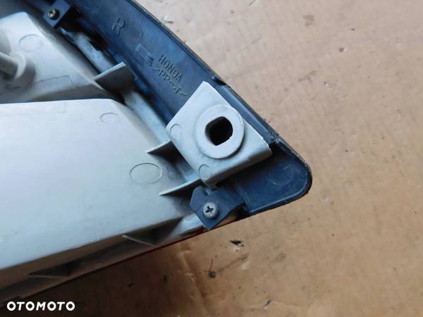 Lampa Tył Prawa HONDA ACCORD V AERODECK 93-98 USA kombi - 9