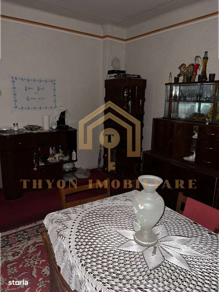 Casă de vânzare în Petrești, Sebeș – teren generos 1961 mp-11