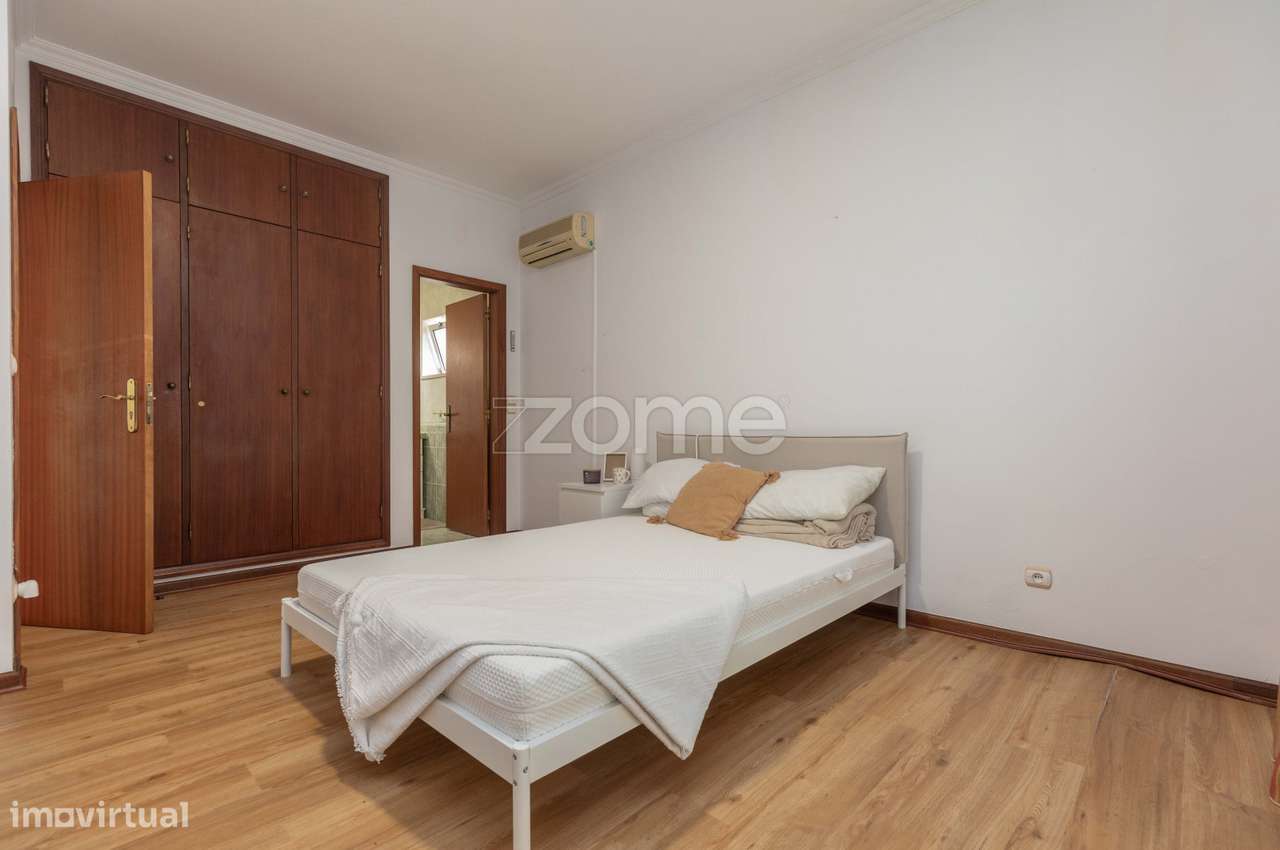Prédio composto por dois apartamentos | Guerra Junqueiro | Coimbra-17
