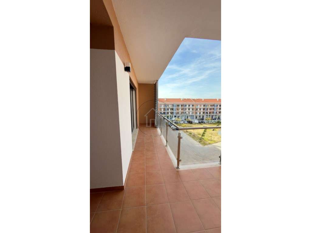 Apartamento T2 Duplex Novo Pinhal Novo-31