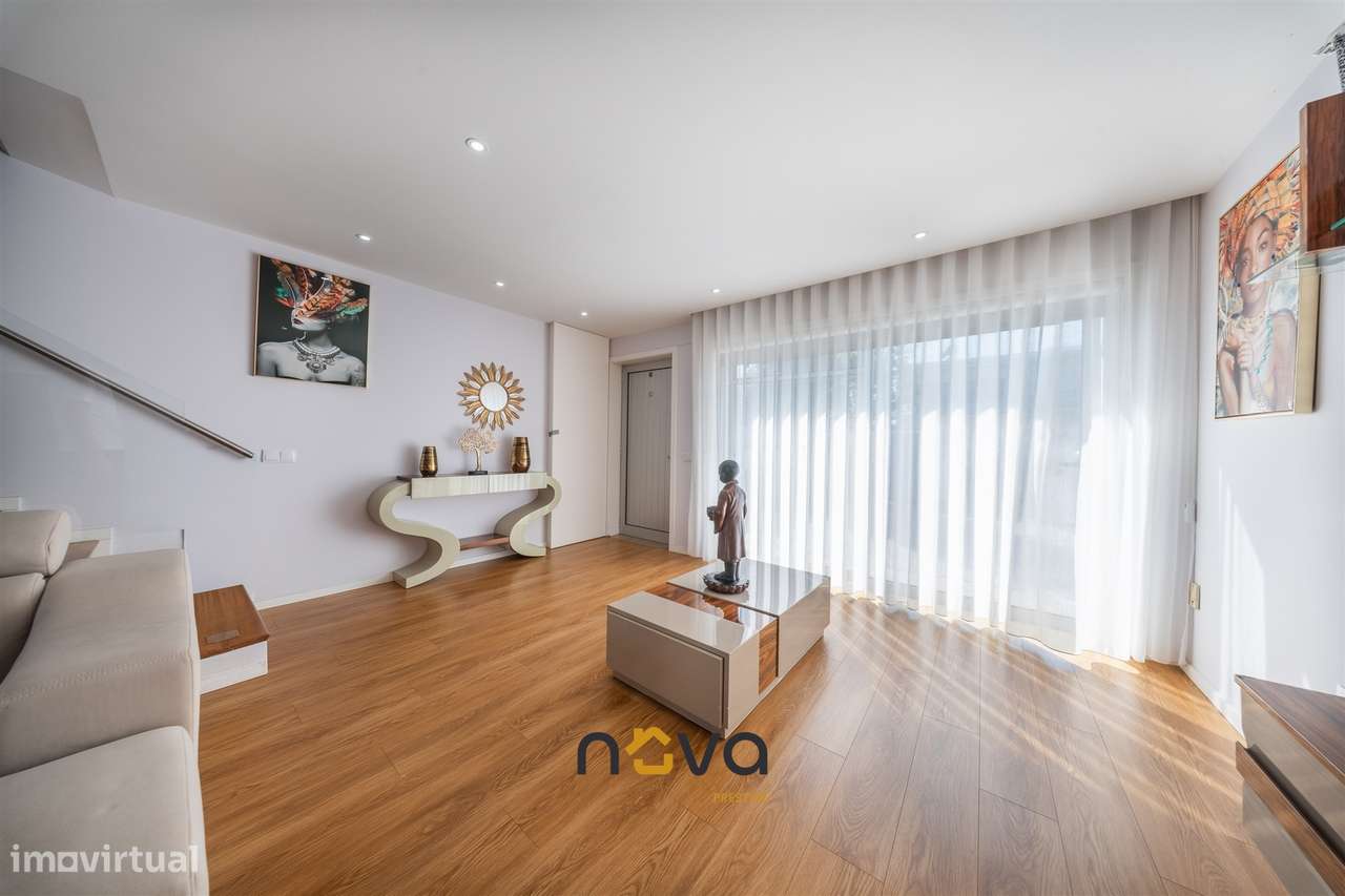 Moradia Geminada T3 em Palmeira de Faro, Esposende-4