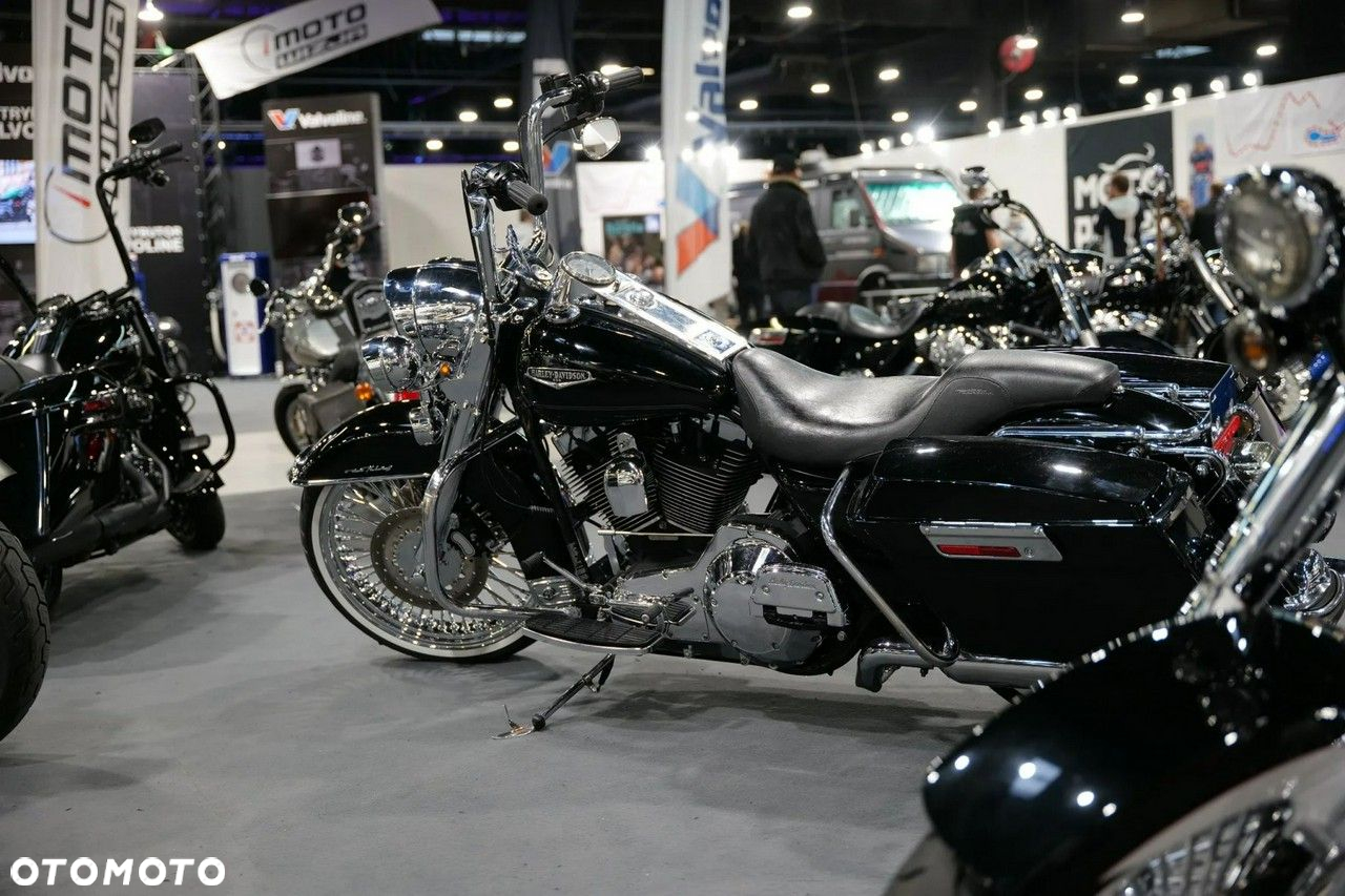 Harley-Davidson Touring Road King - 11