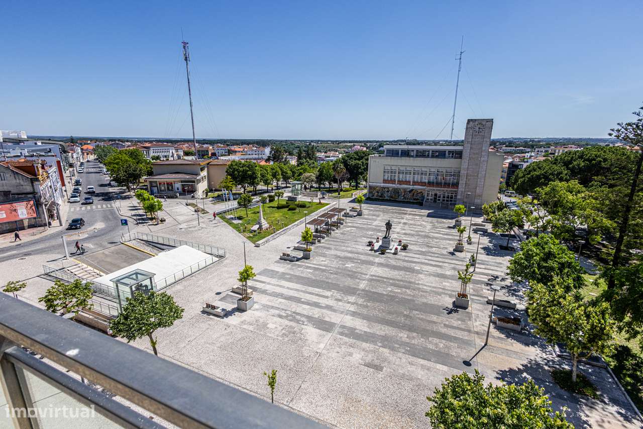 Apartamento T3 de Excelência no Centro do Cartaxo-46