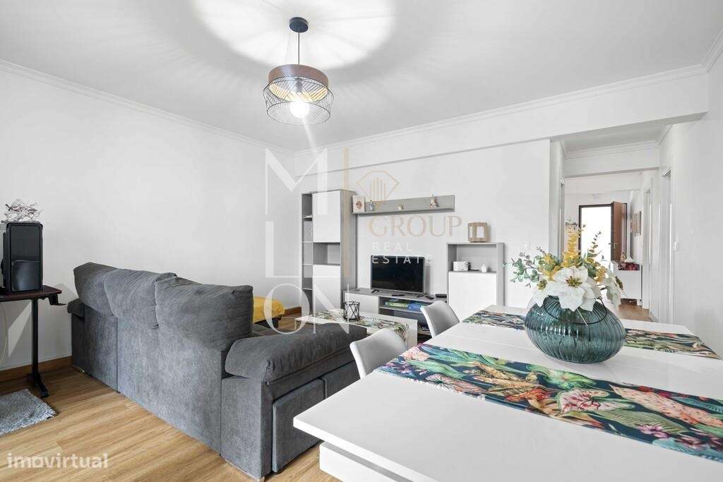 Oportunidade no Porto Santo! Apartamento T2 com Garagem e Arrecadação - Grande imagem: 5/25