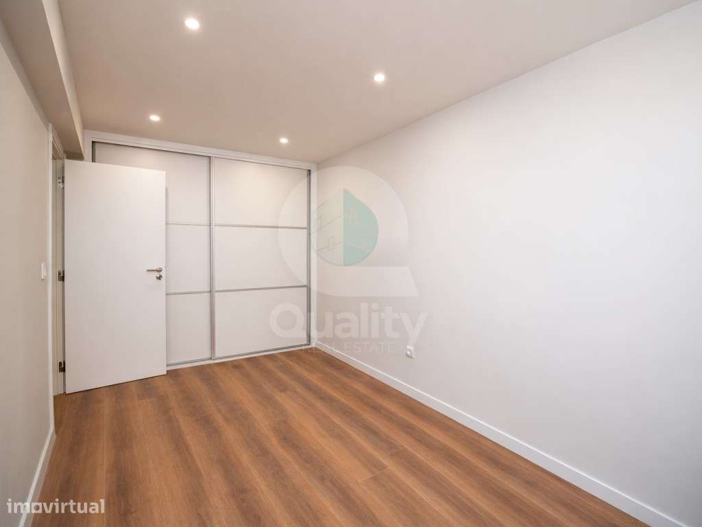 T3 remodelado no centro do Barreiro-15