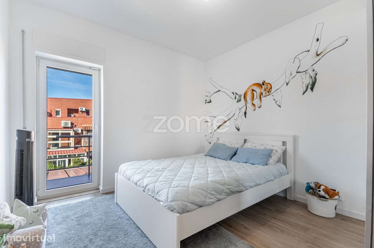 Moradia t4 em gaveto com espaço exterior em S. Vitor, Braga-20