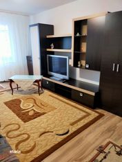 Inchiriez Apartament 2 camere • Uniri •