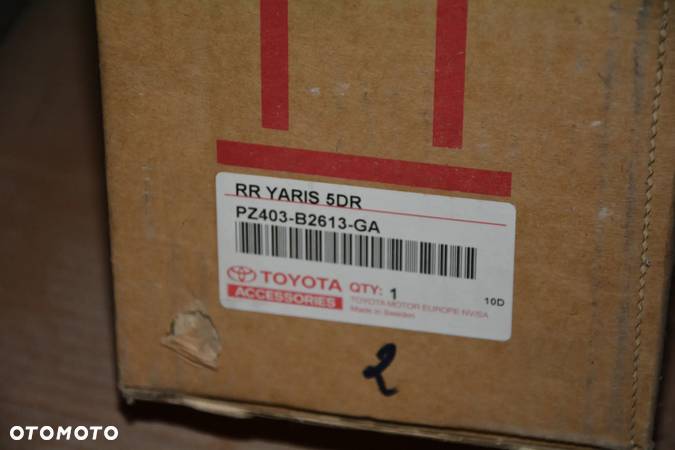Toyota Yaris 5d Bagażnik dachowy oryginał Toyota Alu klucz - 5