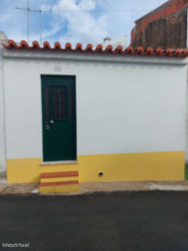 Moradia Geminada T1 - Cuba-19