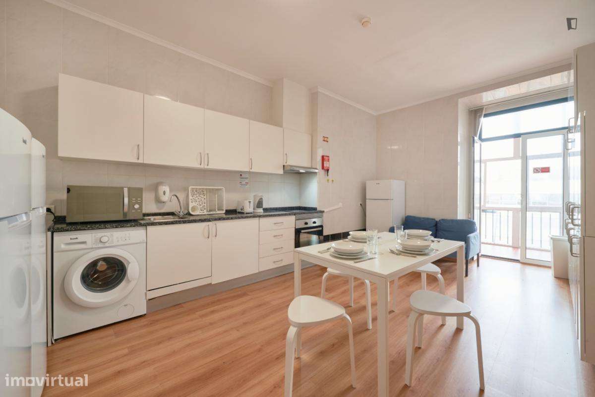 Quarto - localizado em Entrecampos Lisbon - Grande imagem: 5/9