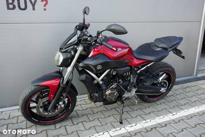 Yamaha MT - 15