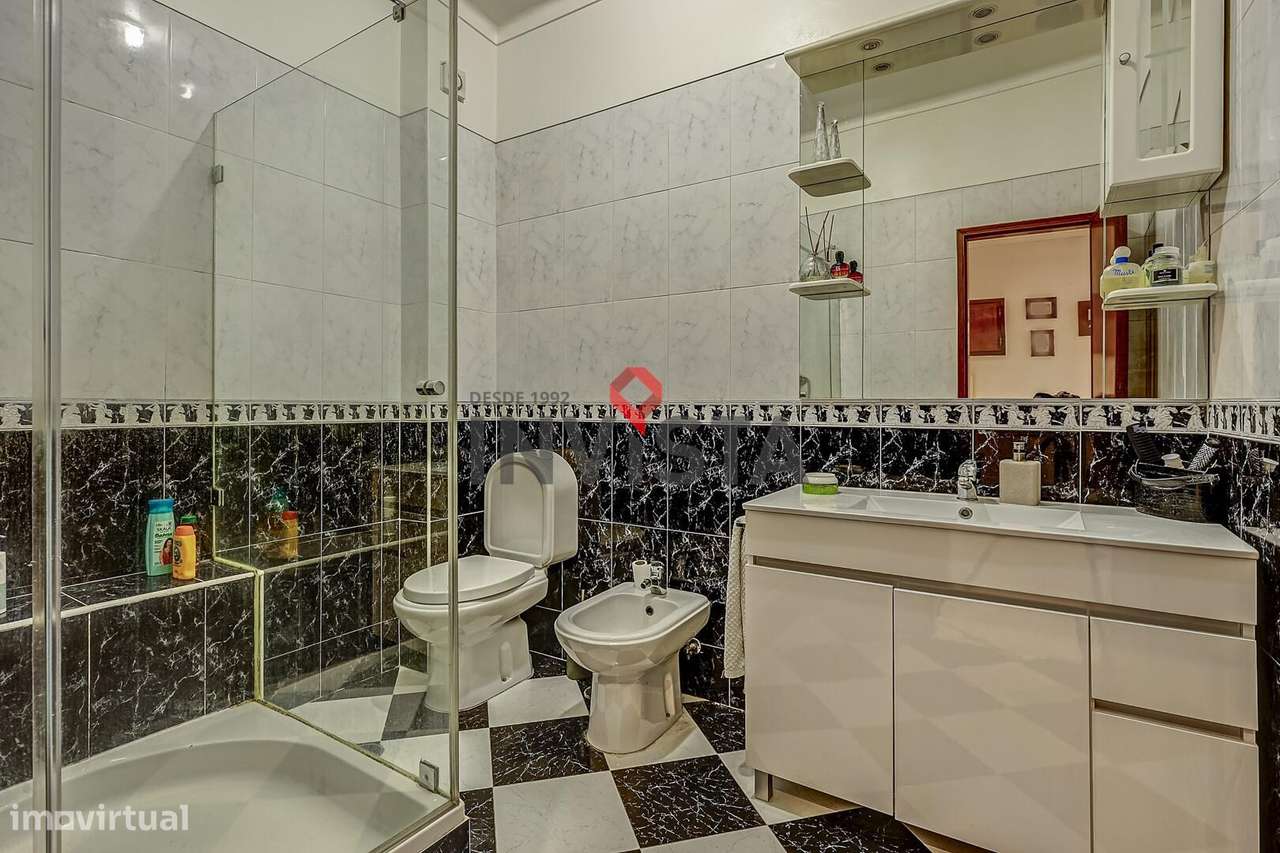 Apartamento T2 pronto a habitar-12