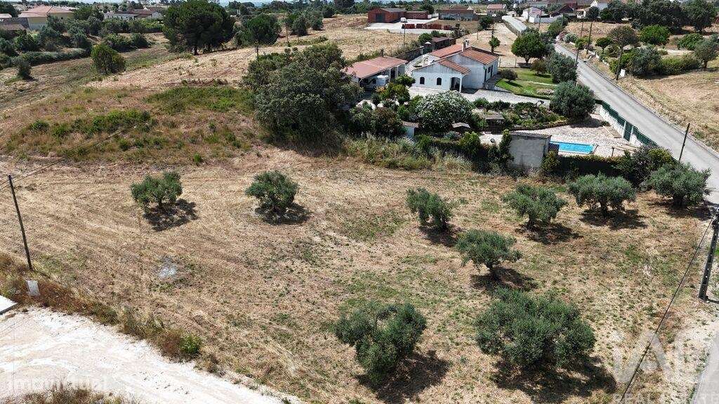 Terreno em Azambujeira e Malaqueijo de 3650,00 m2 - Grande imagem: 4/30
