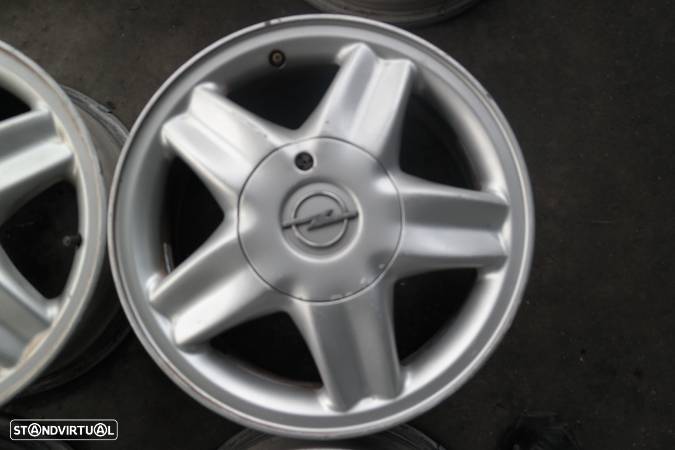 Conjunto de jantes 15 polegadas Opel 4x100 Opel Vecta - 4