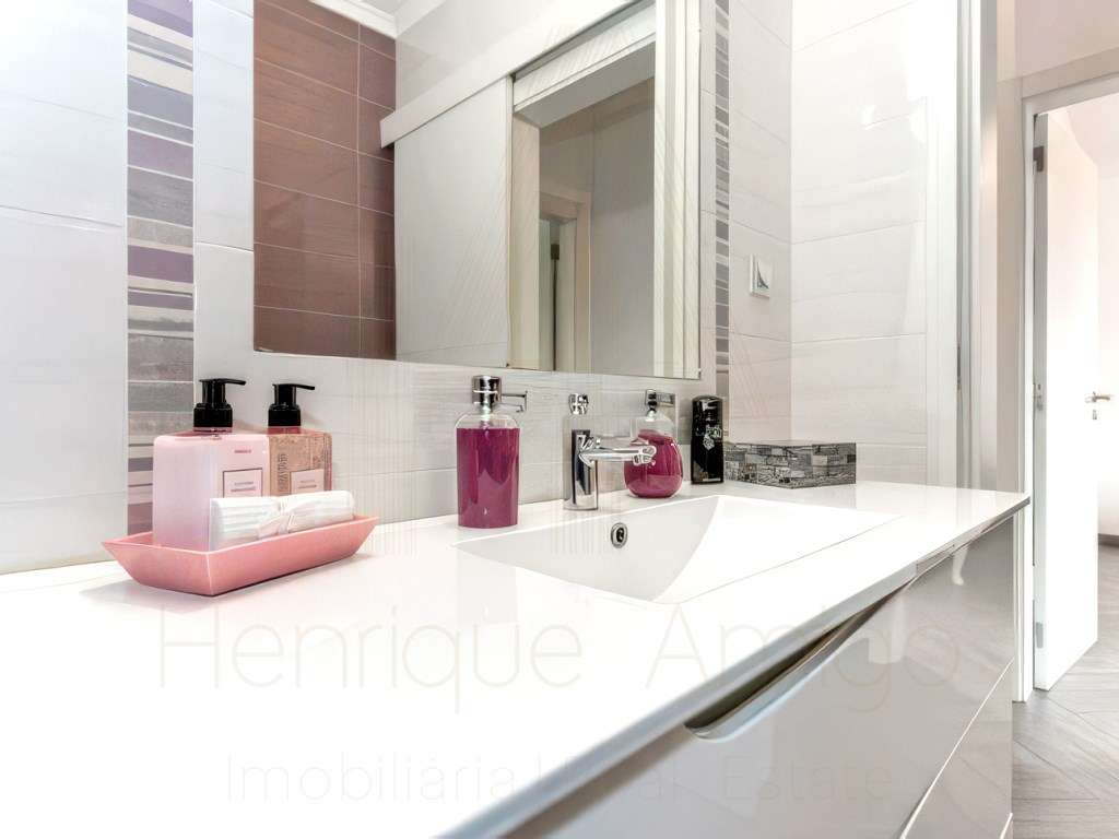 Moradia T3 com Apartamento T2 Independente | Almoinha, Sesimbra-22