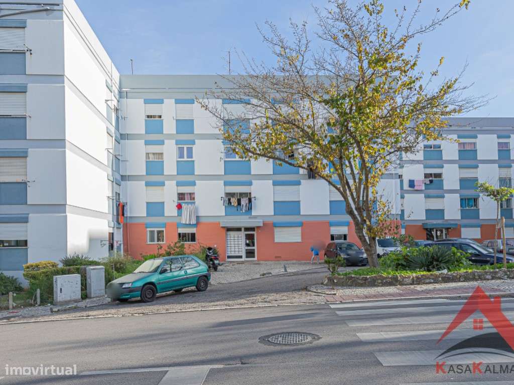 Venda conjunta de 2 apartamentos T1 - Miratejo-8