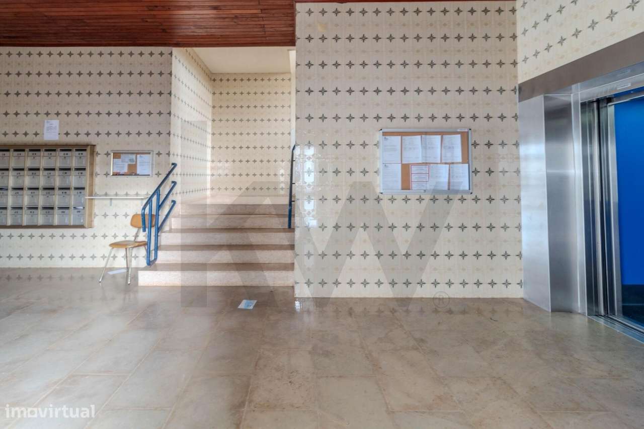 Apartamento com 4 quartos  ao senhor da Pedra  em Gulpilhares - Grande imagem: 4/31