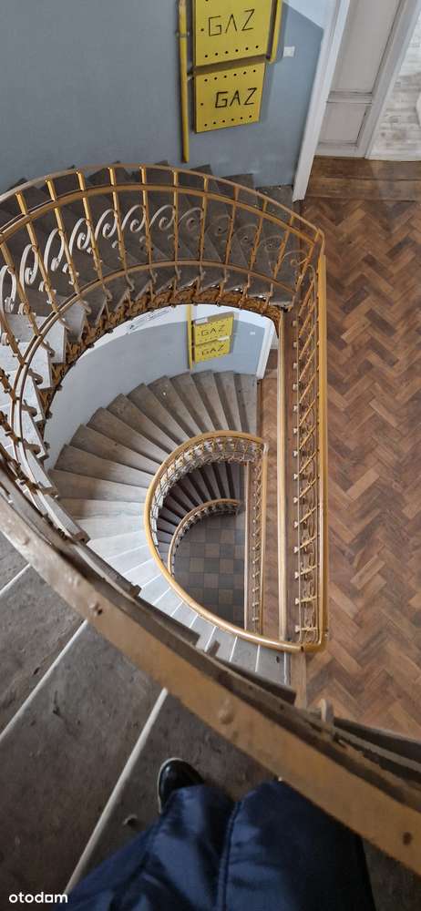 Kamienica w CENTRUM Tarnowa z oknami na Tarnowski Teatr!-6