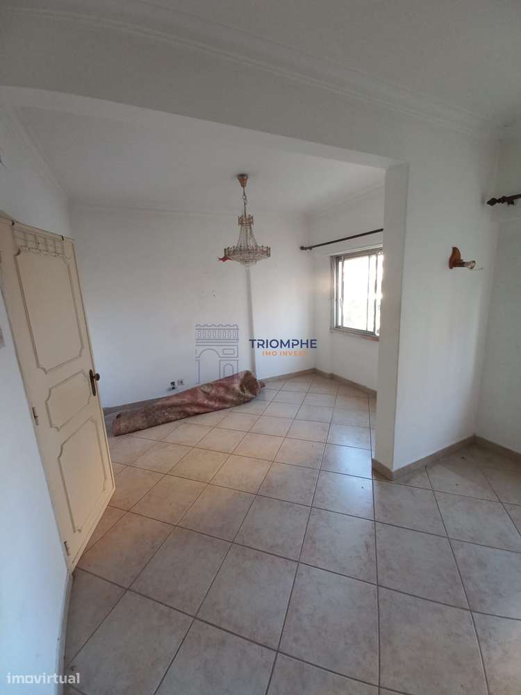 Apartamento T4 - Odivelas - Investimento - Grande imagem: 4/15
