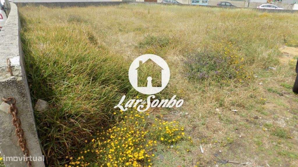 Terreno p/ construção de moradia c/ 301m2 na 1ª Linha de mar na Pov... - Grande imagem: 2/4