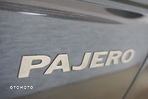 Mitsubishi Pajero 2.5 TD GLS - 10