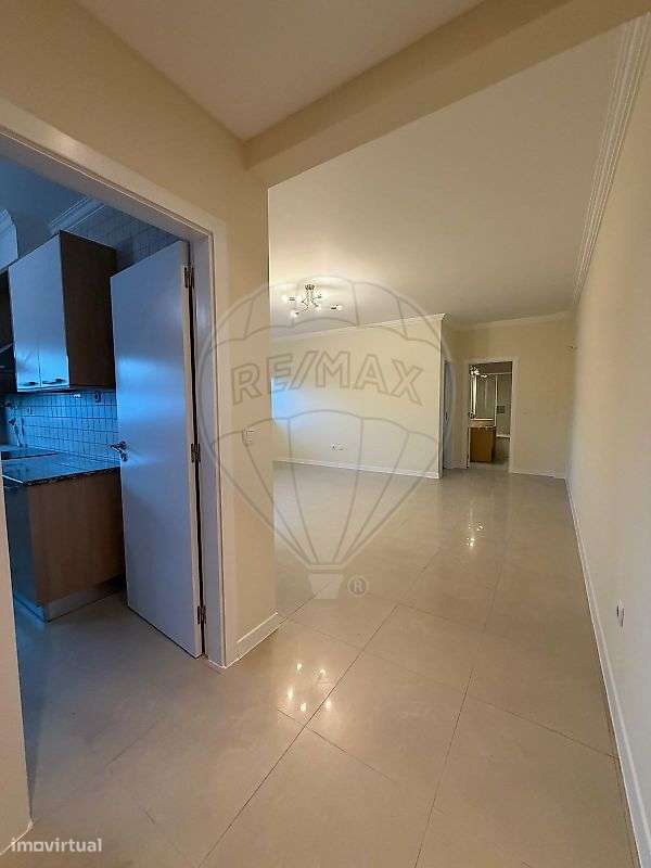 Apartamento T1 para arrendamento - Grande imagem: 4/14